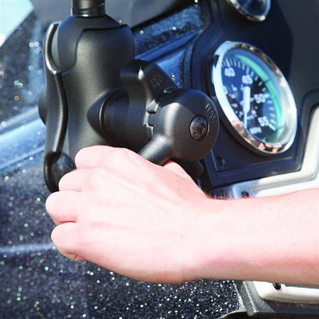RAM® Marine Electronics Mount cu cheie RAM® Hi-Torq™