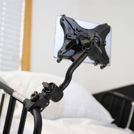 RAM® Tough-Claw™ cu braț de extensie cu clichet și suport cu bilă dublă