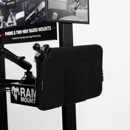 RAM® Stand Floor Display cu coșuri