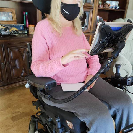 RAM® Universal Wheelchair Base cu eliberare rapidă și caracteristică pivotantă